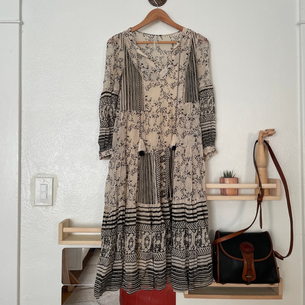 Anthropologie Talulah‎ Boho Maxi Dress Long Sleeve V Neck Tassel Cream Black